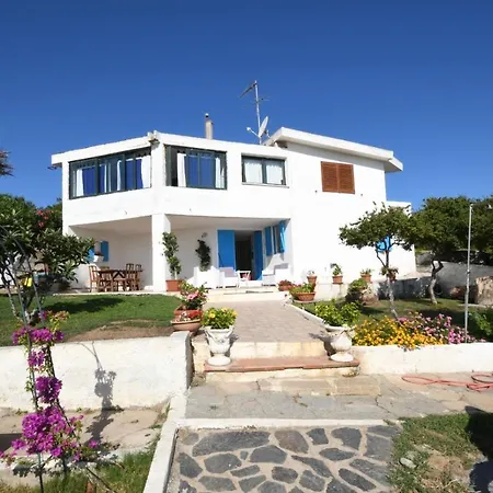 Sullla Holiday home